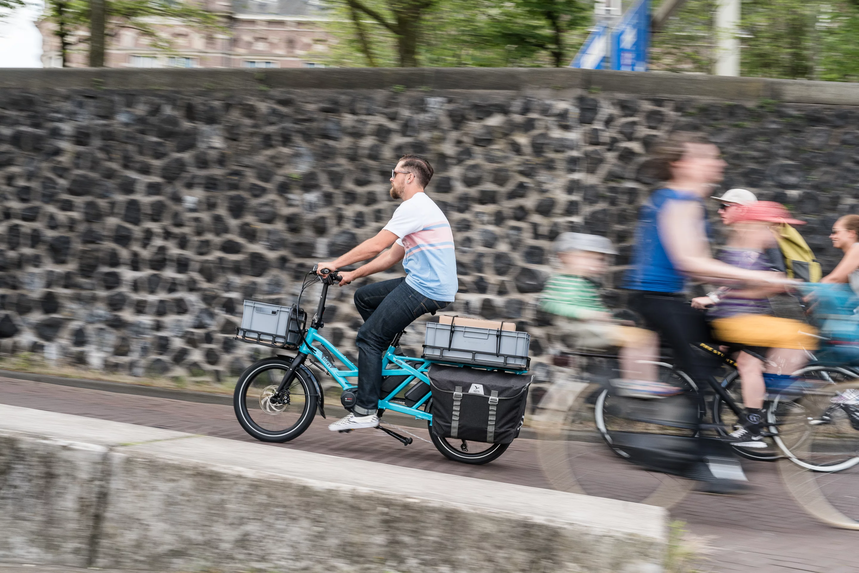 The GSD has the flexibility to haul all kinds of cargo