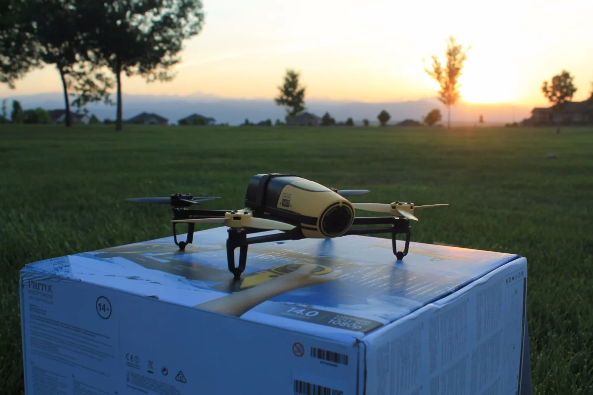 Gizmag flew the Parrot Bebop off into beautiful sunsets to test how it both handles and shoots