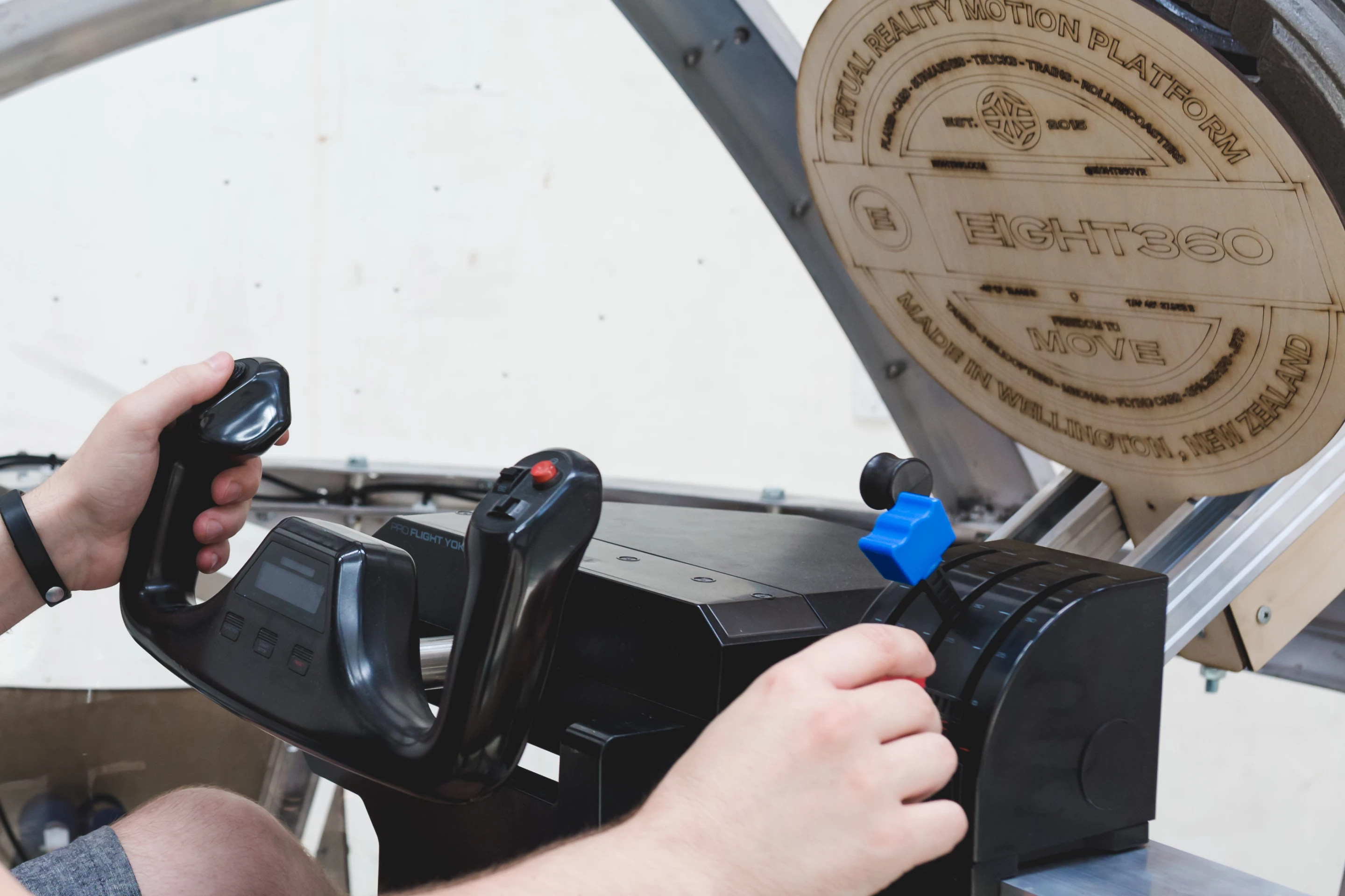 The rig can take more or less any control unit you wish to fit it with