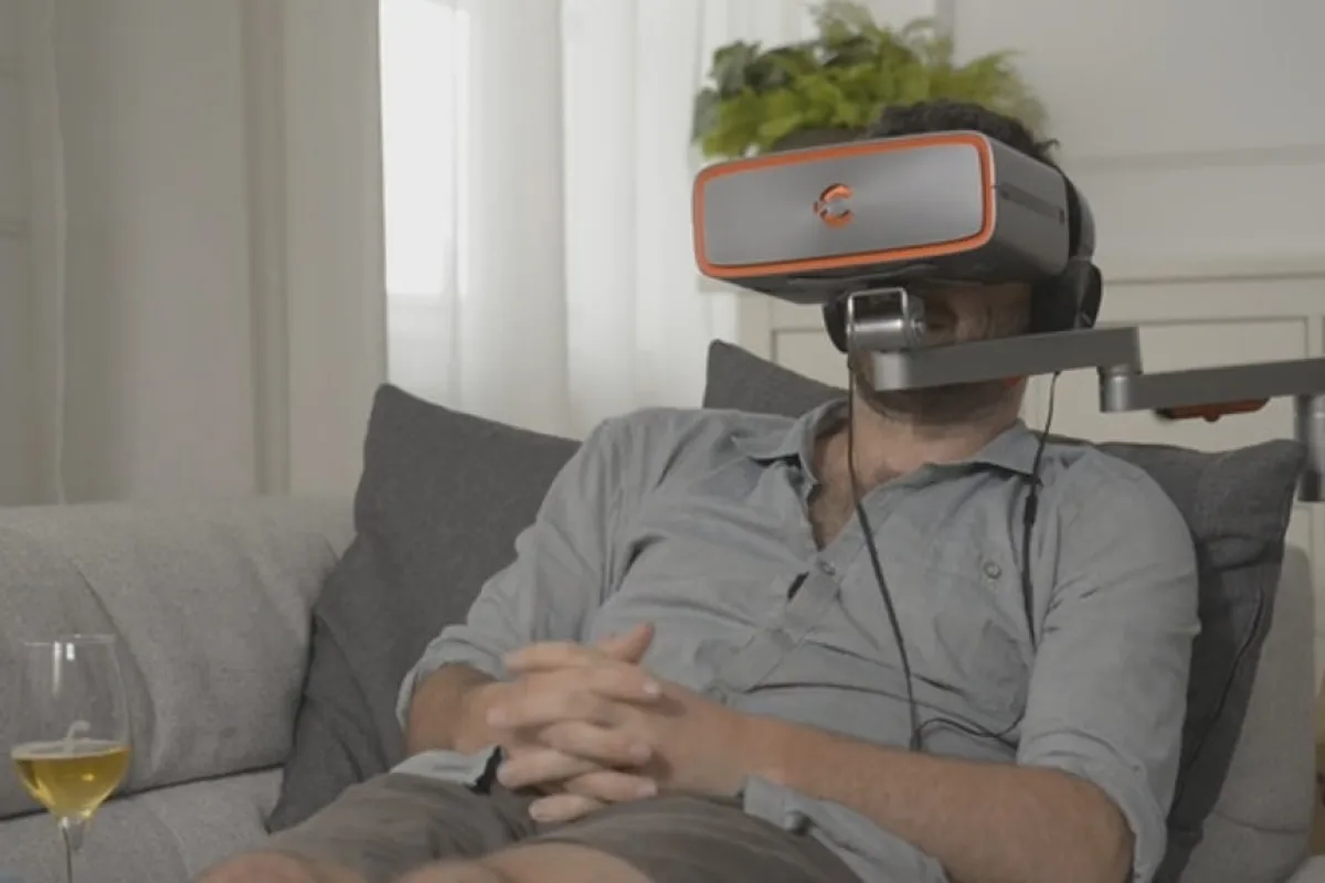 Looking like a gadget out of a 1990s cyberpunk movie, Cinera offers a cheap solution for those wanting big-screen home entertainment without paying for the huge set up