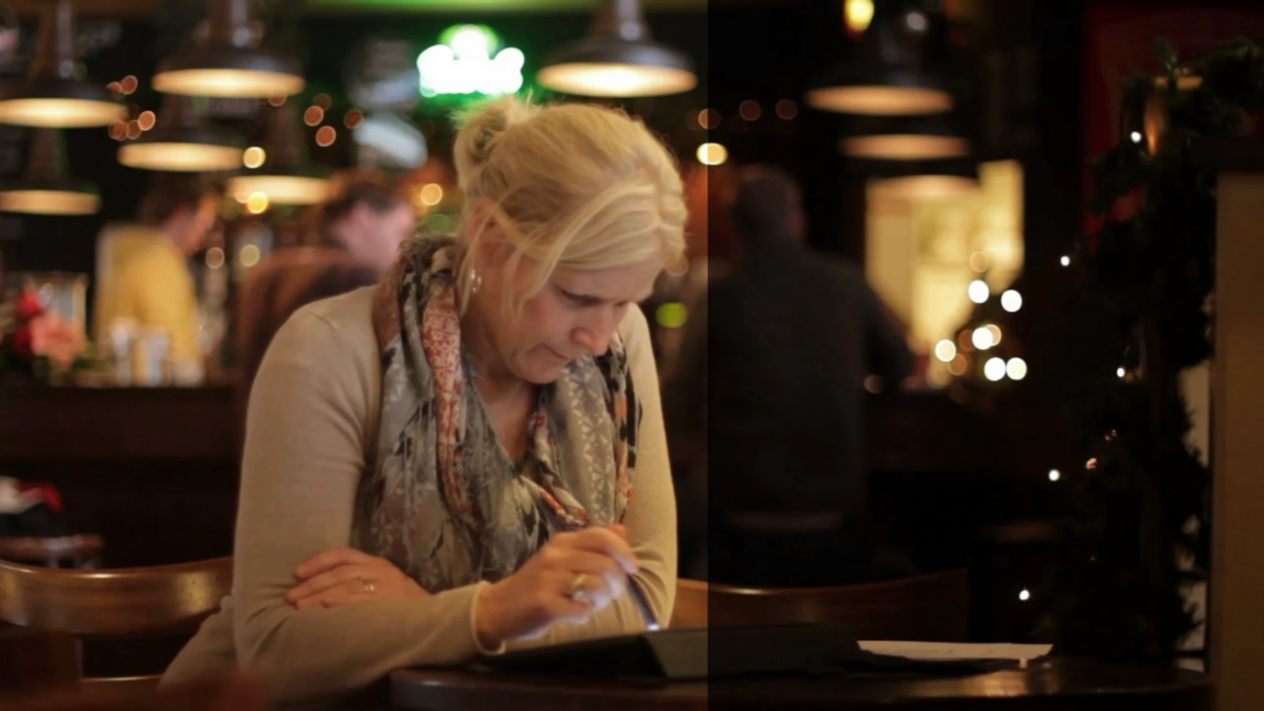 Magic Lantern's new HDR video feature - on the right of the frame is the low ISO shot, on the left is the higher ISO image.
