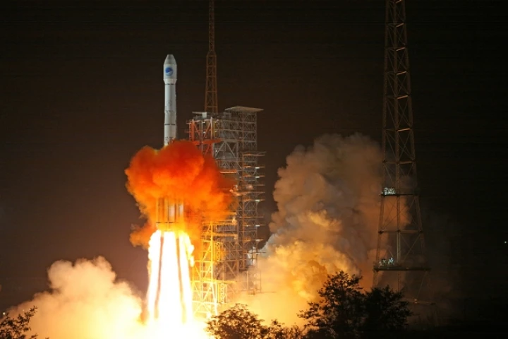The LM-3C launch vehicle carrying a Beidou satellite into orbit in November, 2010 (Photo: China Academy of Launch Vehicle Technology)
