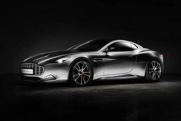 The new aluminum grille and headlamps combine with a new power dome on the bonnet