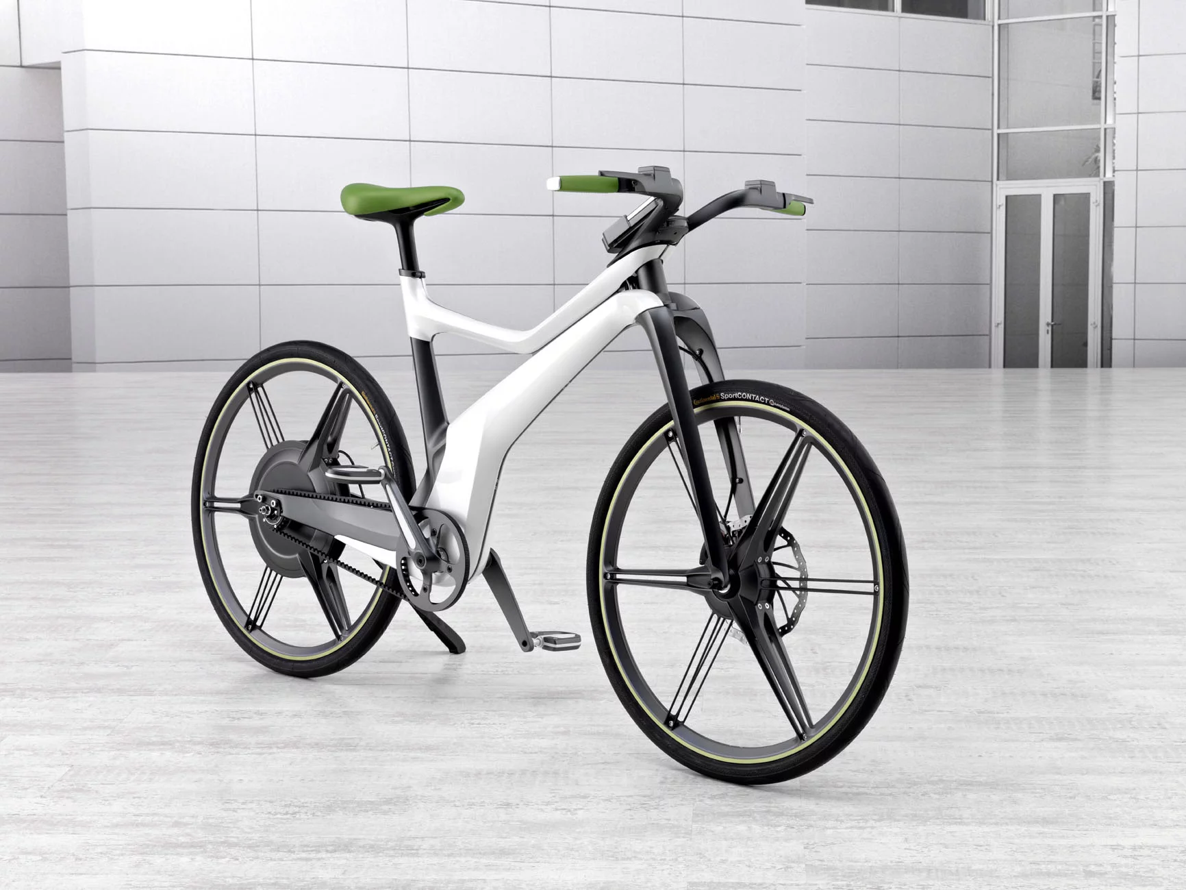 smart has announced a pedal-powered bicycle with electric assist named e-bike