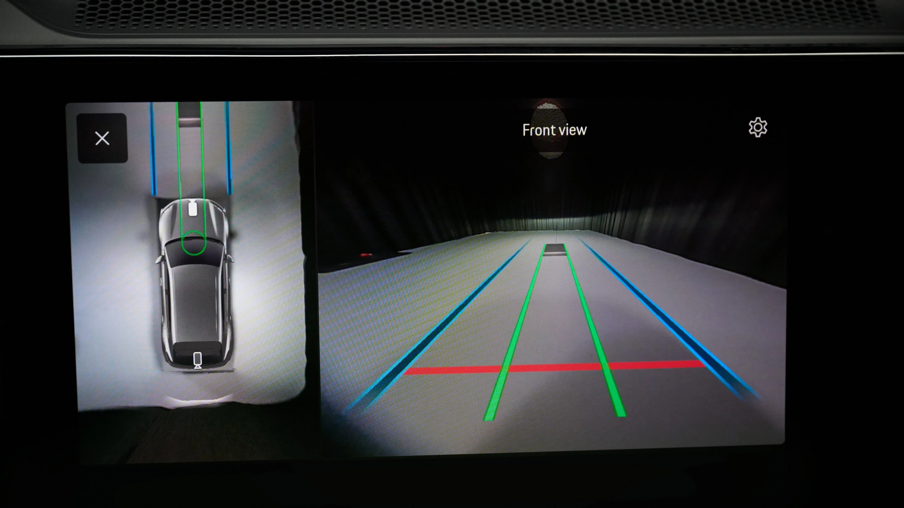 A surround-view camera system integrated with the wireless charging and the vehicle guides the driver to the optimal charging position over the plate