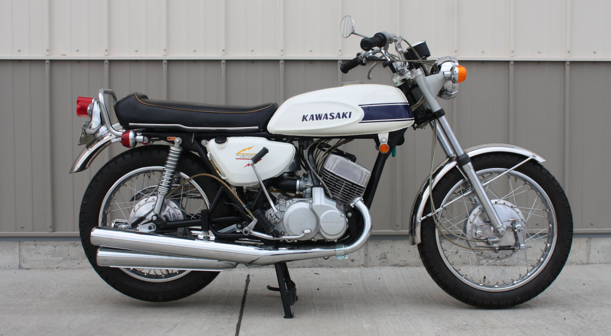 The Kawasaki Mach III was an incredibly fast motorcycle, but its reputation as a "widowmaker" seems to have enhanced its value. While this was the most expensive at $25,300, no less than three Kawasaki 500cc H1 Mach III triples sold for more than $20,000 in Vegas. The others sold for $20,900 and $20,350 respectively.