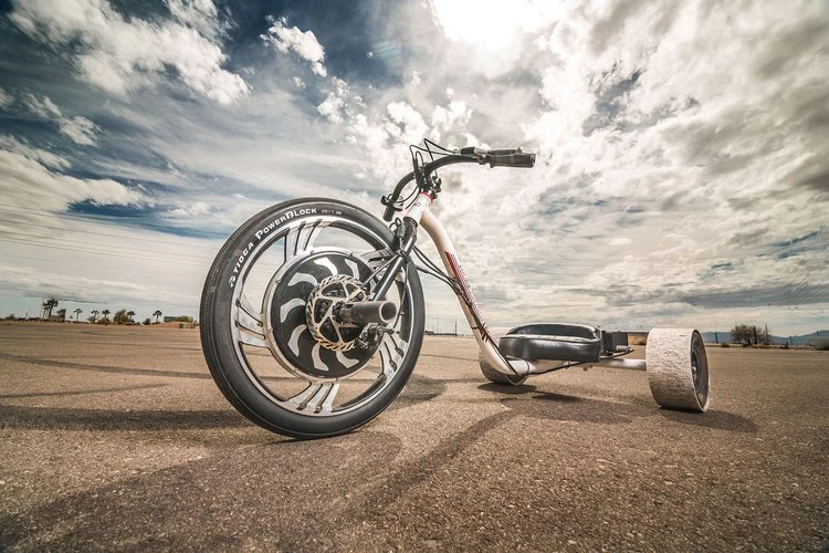 The team from Local Motors were inspired by the horizontal planes of the Arizona desert, set about motorizing the sport of downhill trike drifting