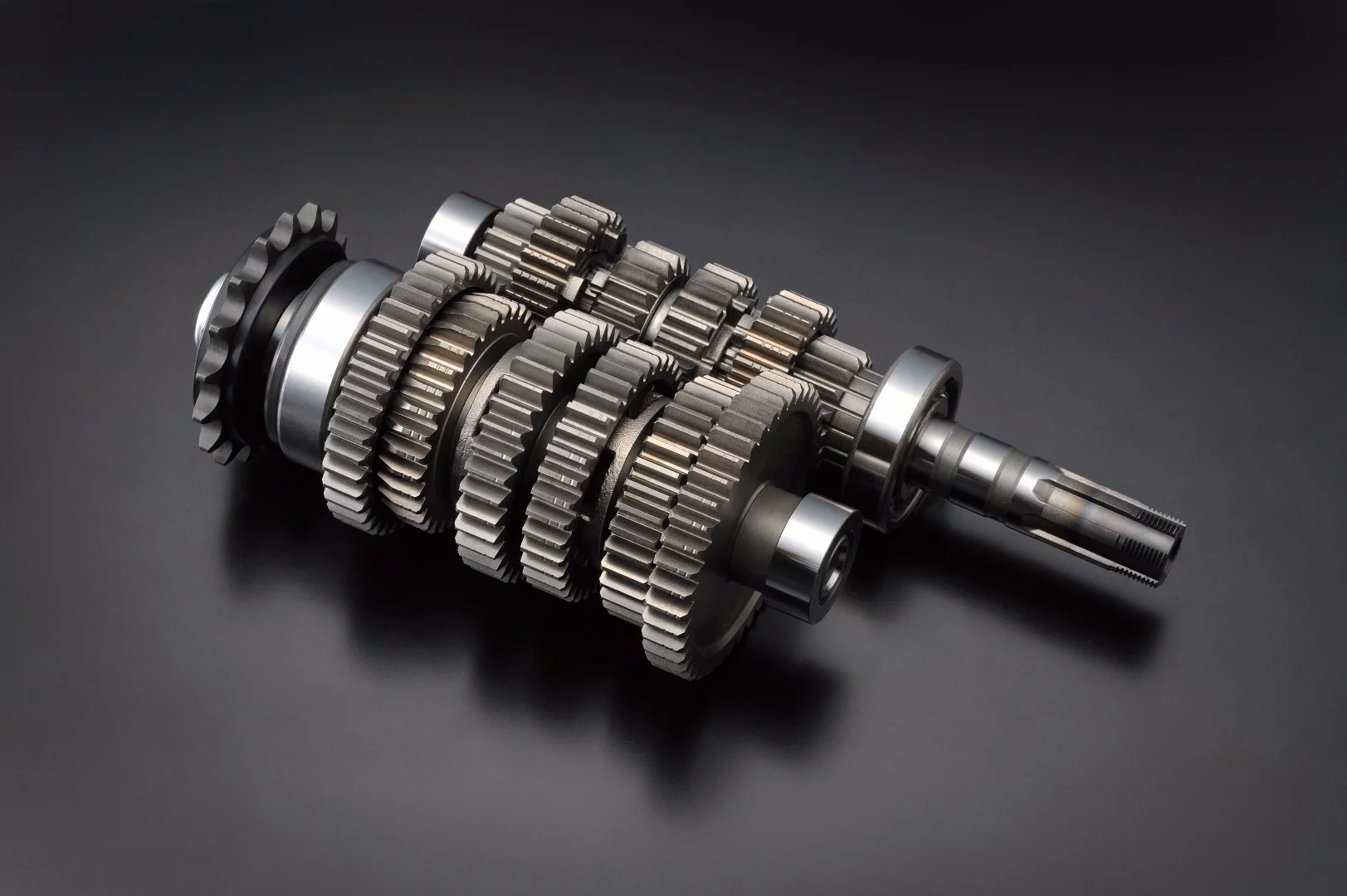 Considerably more power required a redesigned gear box for the 2017 Suzuki GSX-R1000/R