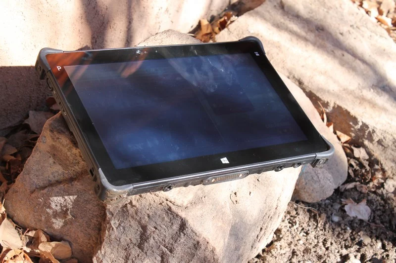 The Durabook R11 is dust, shock and splash-proof (Photo: Eric Mack/Gizmag.com)