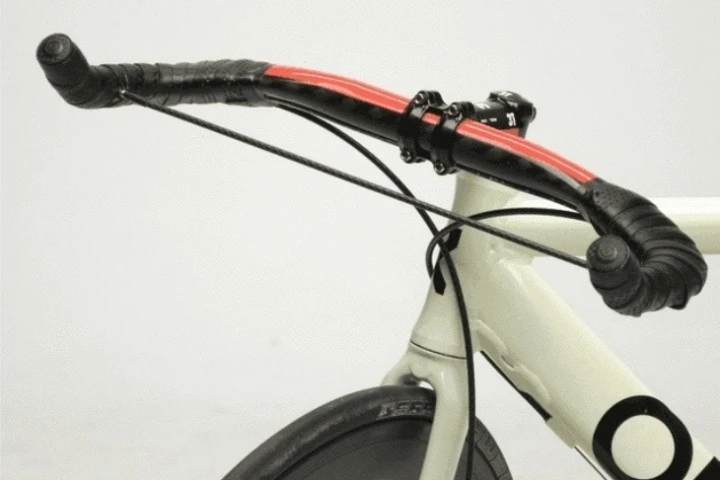 The Wire Brake on a bullhorn bar