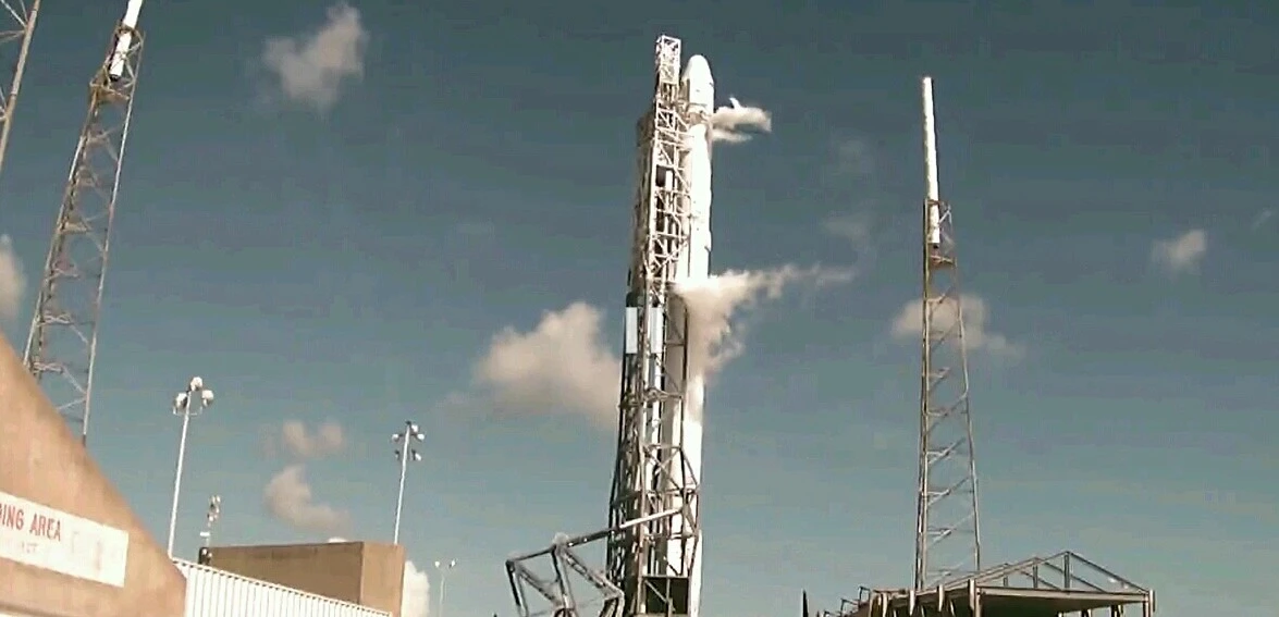 CRS-7 during countdown