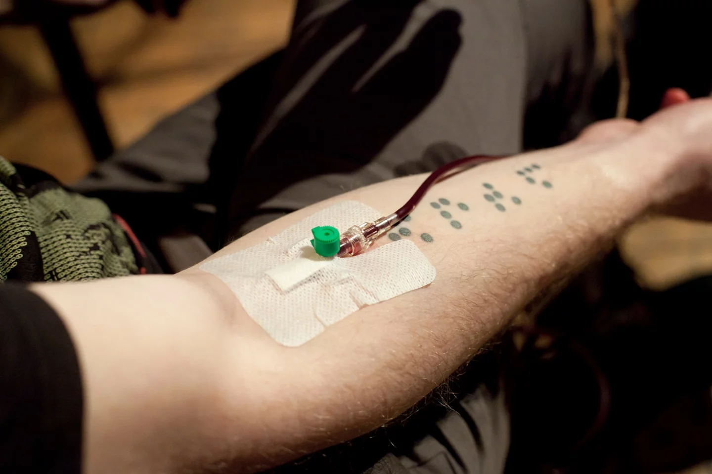 The installation required Morozov to donate 4.5 liters of his own blood, which was then diluted to produce the 7 liters necessary for the project