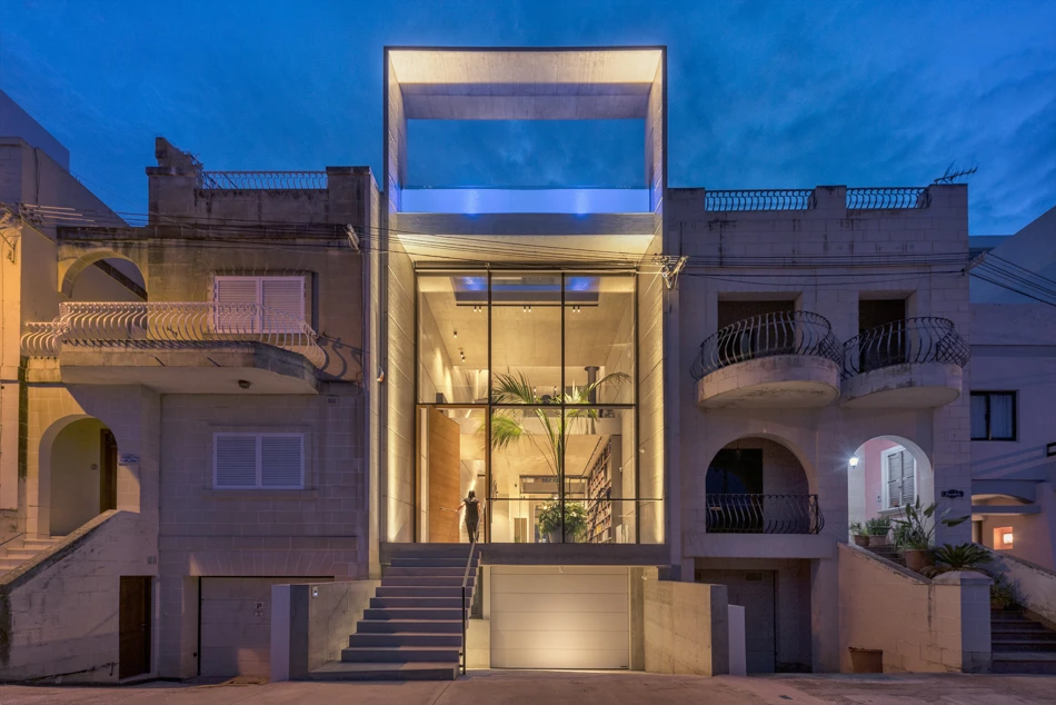 Casa B was completed in early 2019