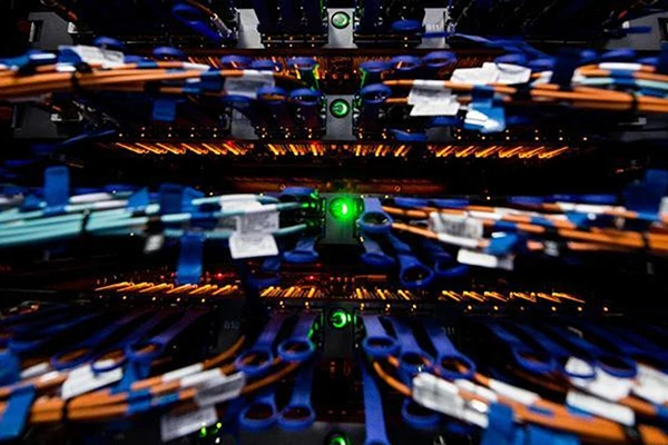 Interchanger cables on the Sunway TaihuLight Chinese supercomputer