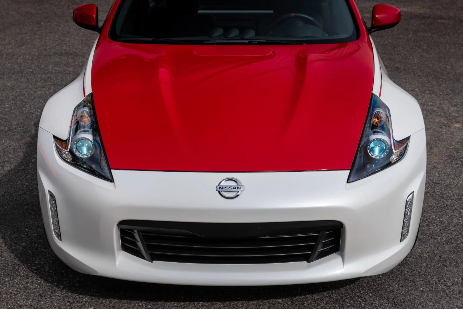 Solid detail-matching colors on the hood and deck lid for the 370Z 50th Anniversary Edition are part of its iconic livery