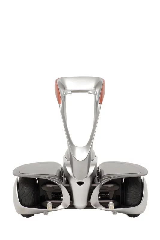 The smallest version of Toyota's Winglet has a range of 5 km / 3.1 miles