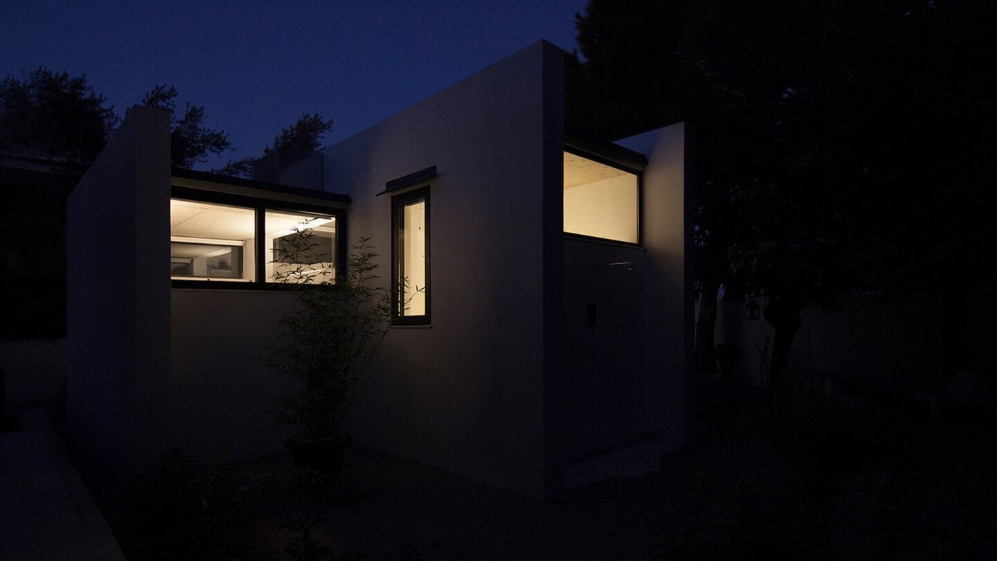 The Monocabin prototype is currently being used as an artist summer residence