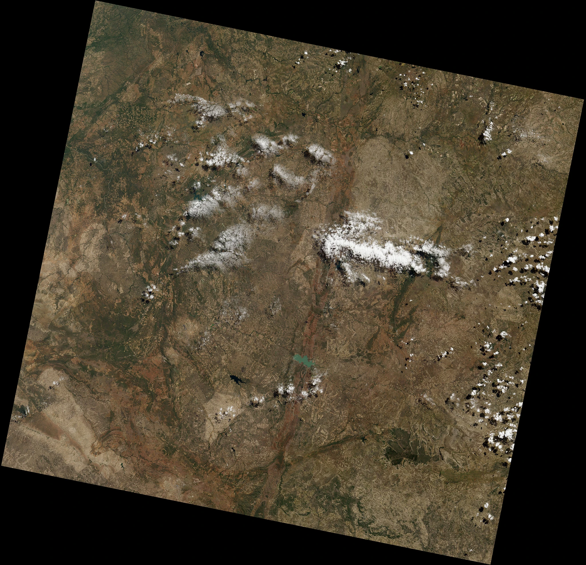 WRS 170-073 is centered at -18.8 S, 30.2 E(Photo: NASA)