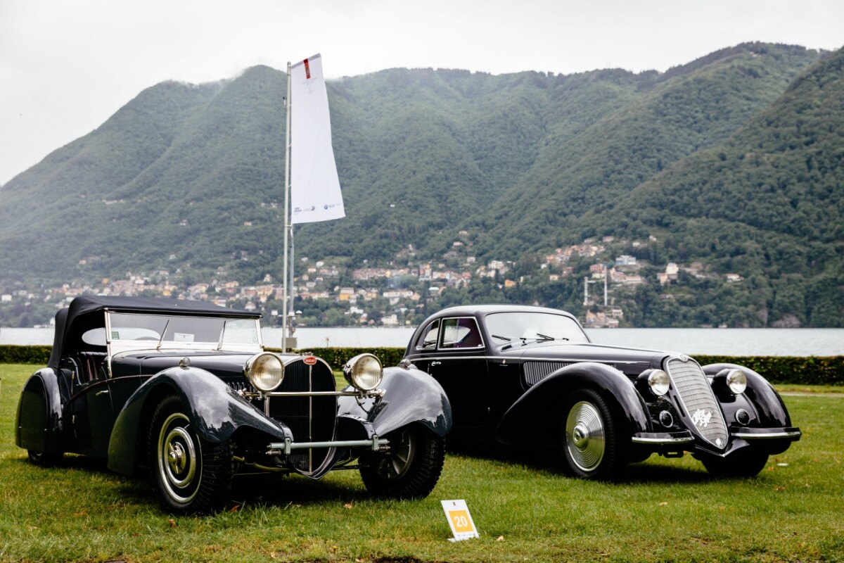 The Honourable Mention in Class B: Fast Forward: A Quarter Century Of Progress, was this 1937 Bugatti 57 S Four-Seater Sports Tourer by Vanden Plas owned by Robert Kauffman. It was just Robert's luck to run up against the Alfa Romeo 8C 2900B which took aout the class. The Alfa won last year's Pebble Beach Concours, Peninsula Classics Best of the Best Award at Retromobile in February, and both the public and judges awards for best in show at Concorso d’Eleganza Villa d’Este