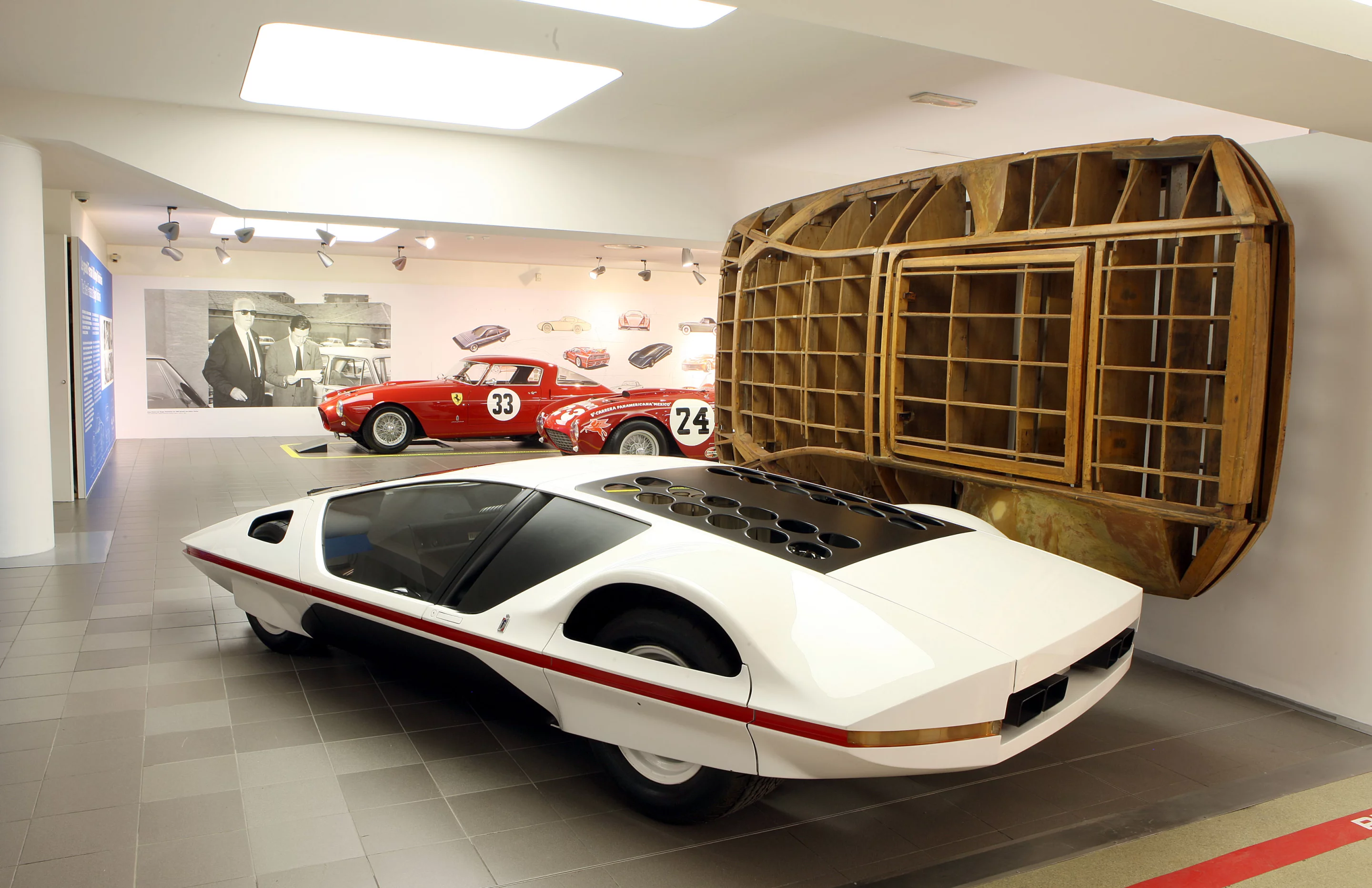 In the heyday of the ultra-low wedge concept car, Pininfarina introduced the Modulo concept at the 1970 Geneva Motor Show; later that year, Bertone dropped the famous Lancia Stratos HF Zero