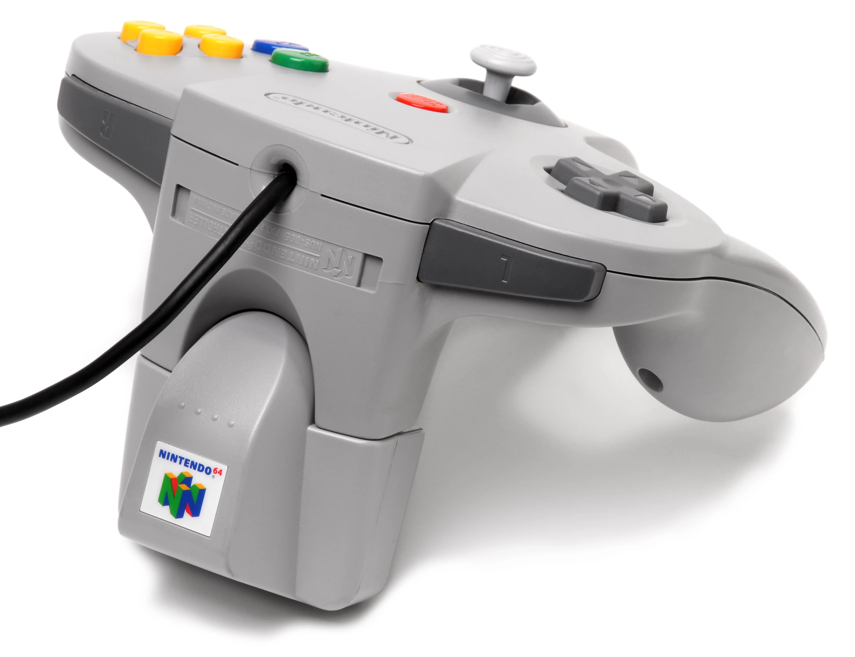 The Nintendo 64 rumble pack introduced a mass gaming audience to the idea of vibrations in a controller enhancing play (Photo: Evan-Amos)