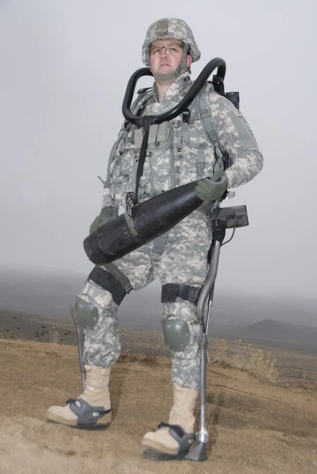 Powered legs provide heavy lifting(Lockheed Martin photo)