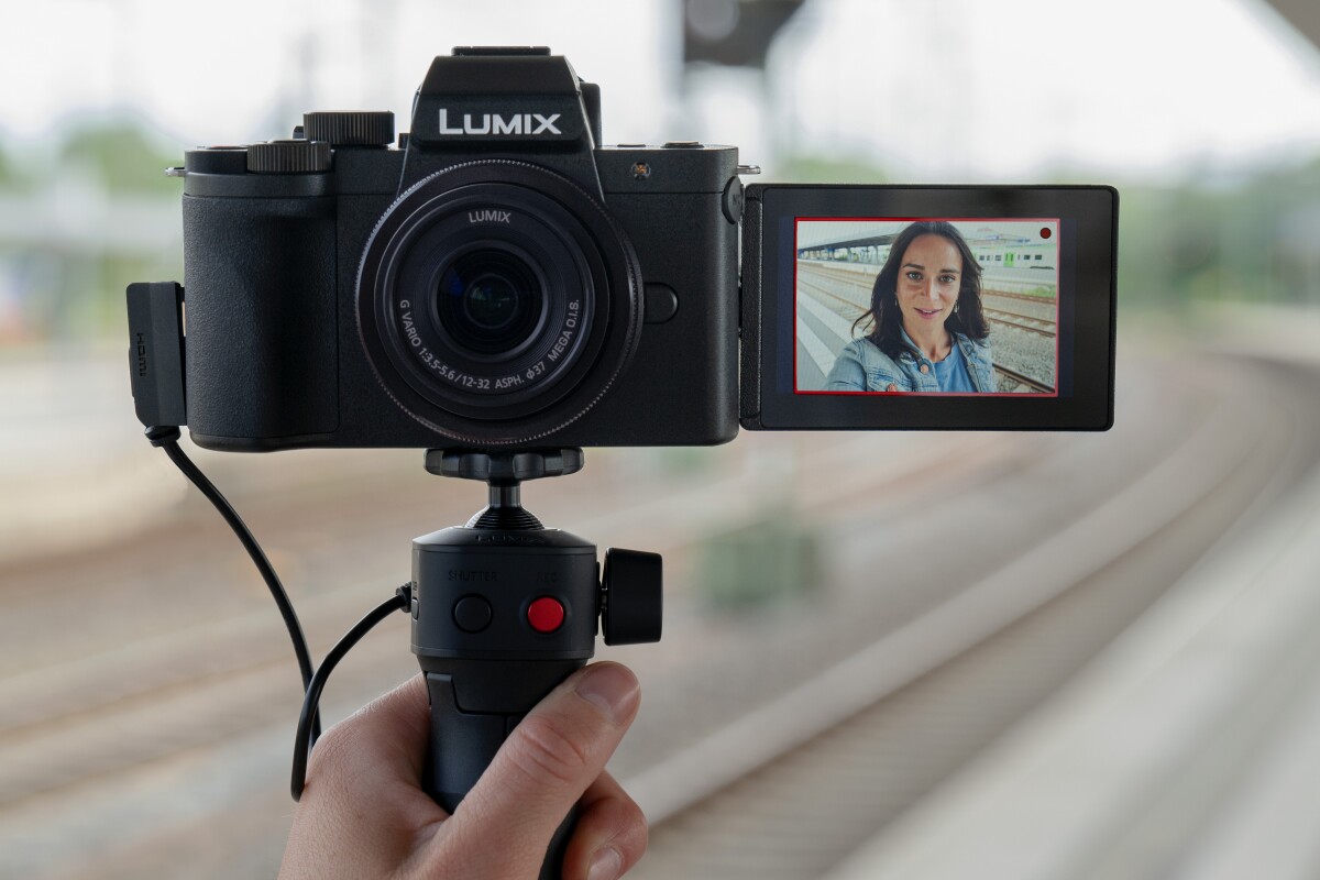 Panasonic Brings Vlogging Into Sharp Focus With G100 Mirrorless Camera