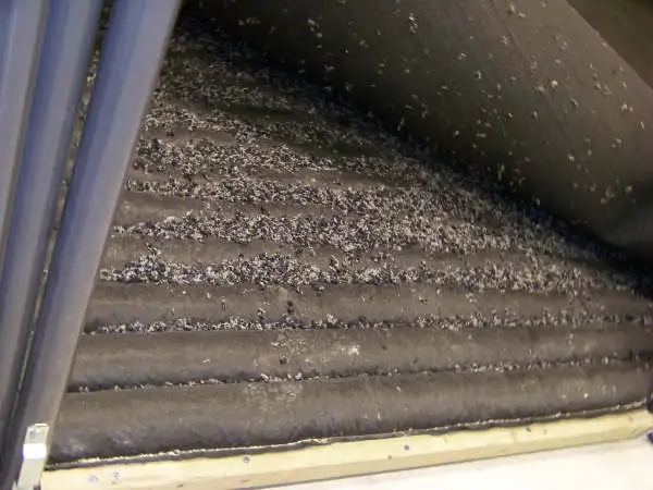 Soft Stall, a Cozy Cow-like mattress that Champagne Edition makes for horses