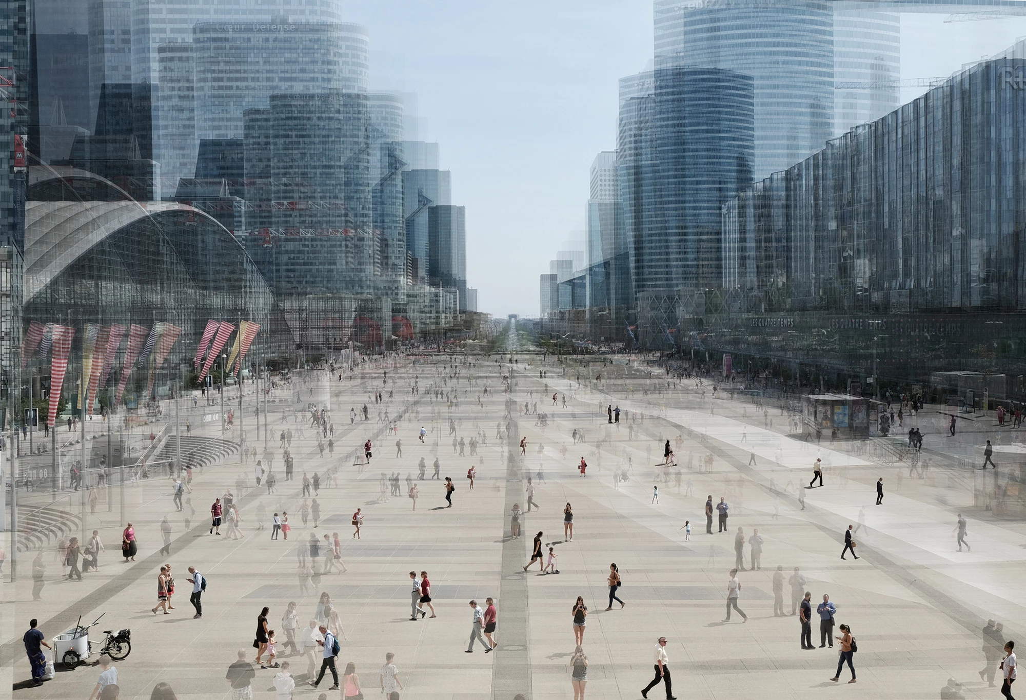 Remarkable Rewards, Single Photos: Creative. "La Défense"