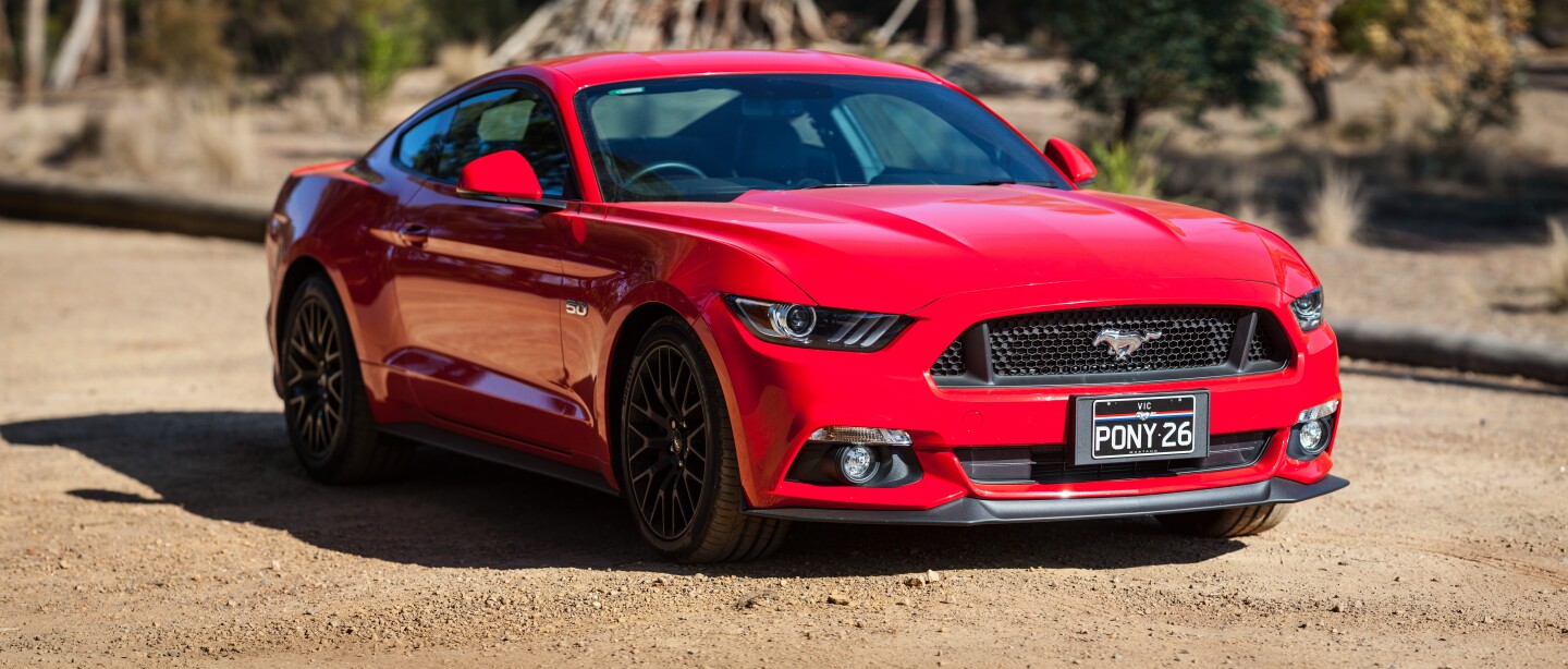 Review Fords Mustang Gt Is A V8 Powered Smile Generator