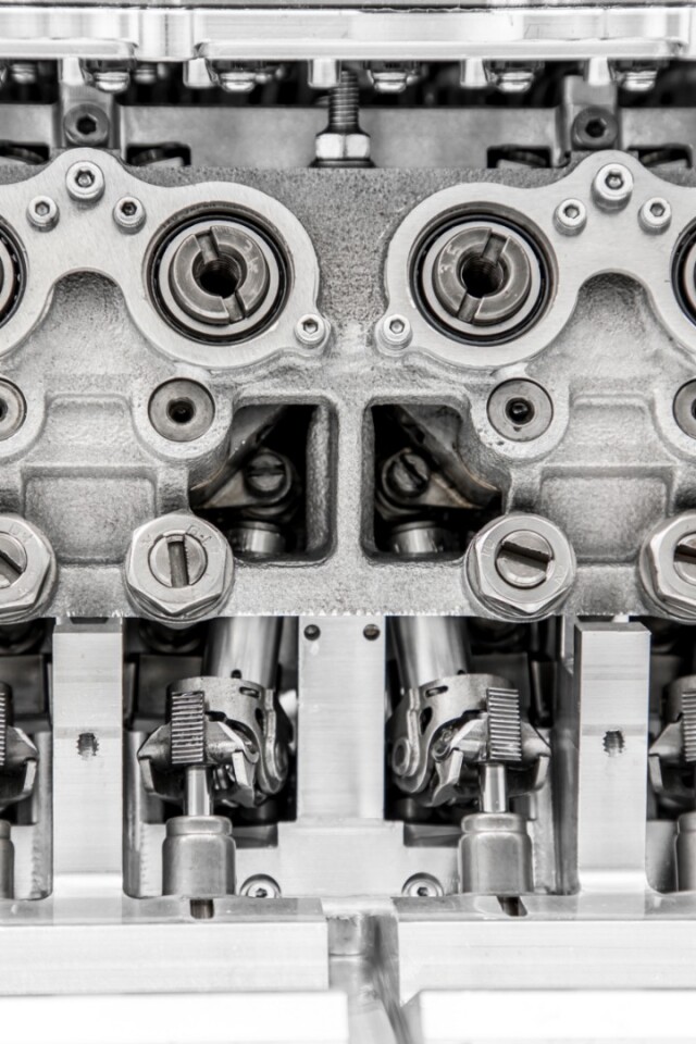 Camcon's Intelligent Valve Actuation system: desmodromic operation is precisely controlled by electric motors instead of driven by the crank