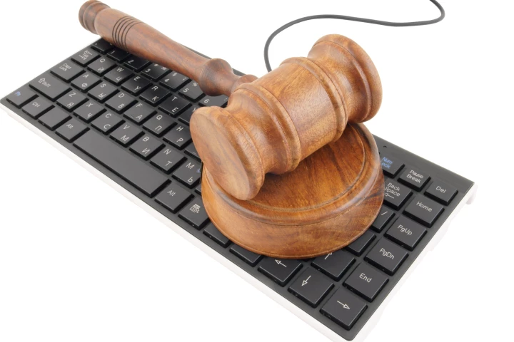 Canary Watch lets you know if a given website has been required to release user data (Photo: Shutterstock)