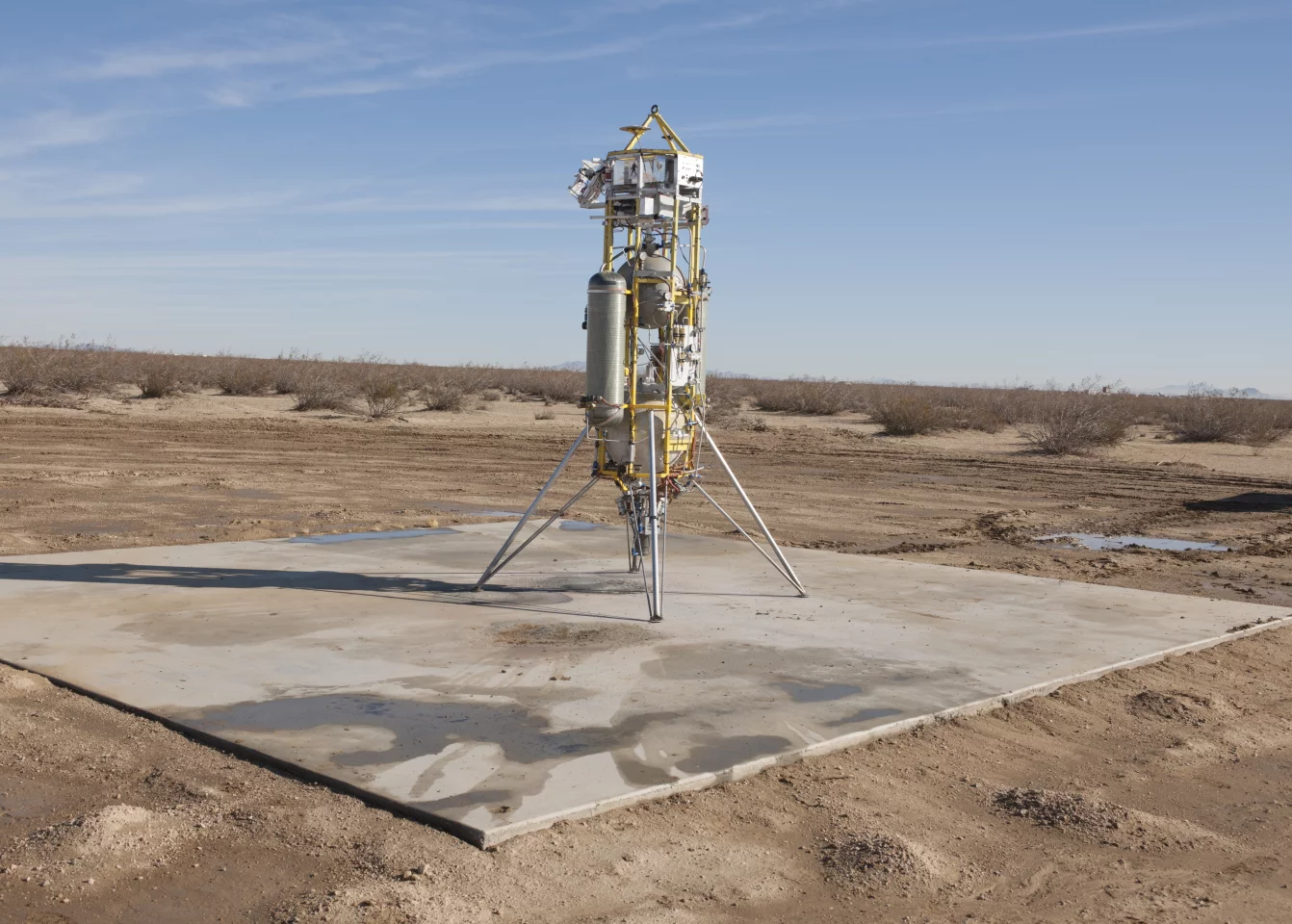 NASA carried out two test flights of the ADAPT on December 4 and 9, 2014 at the space agency's Armstrong Flight Research Center at Edwards Air Force Base, California (Photo: NASA)
