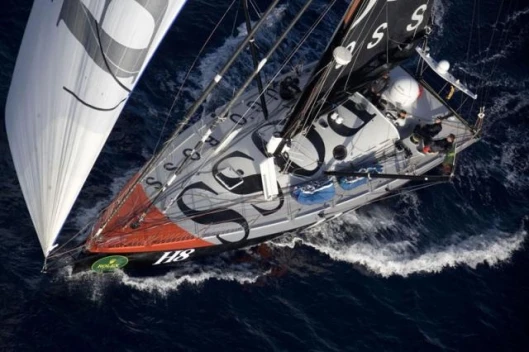 Hugo Boss at sunrise Photo: Carlo Borlenghi
