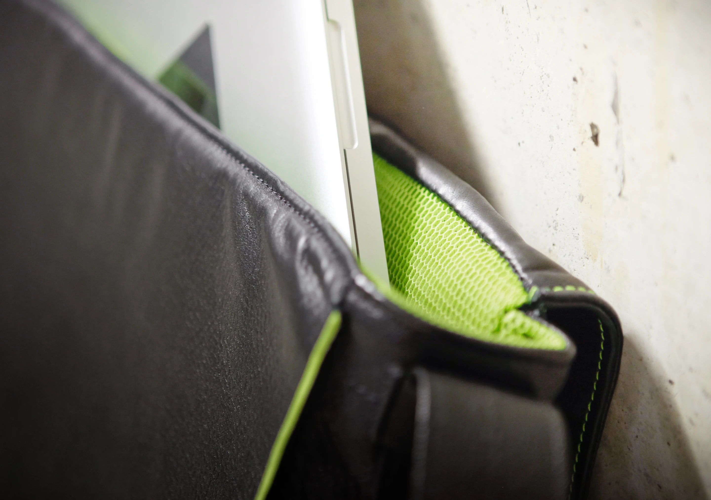 The Peugeot DL122 - the bicycle with a laptop compartment