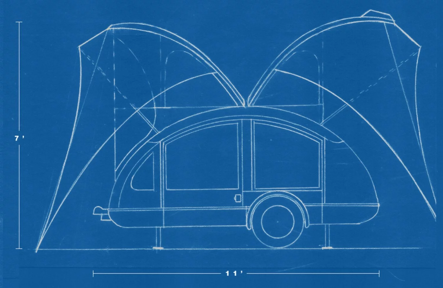 The front and rear Earth Traveler roof panels open like large falcon wings to expand space