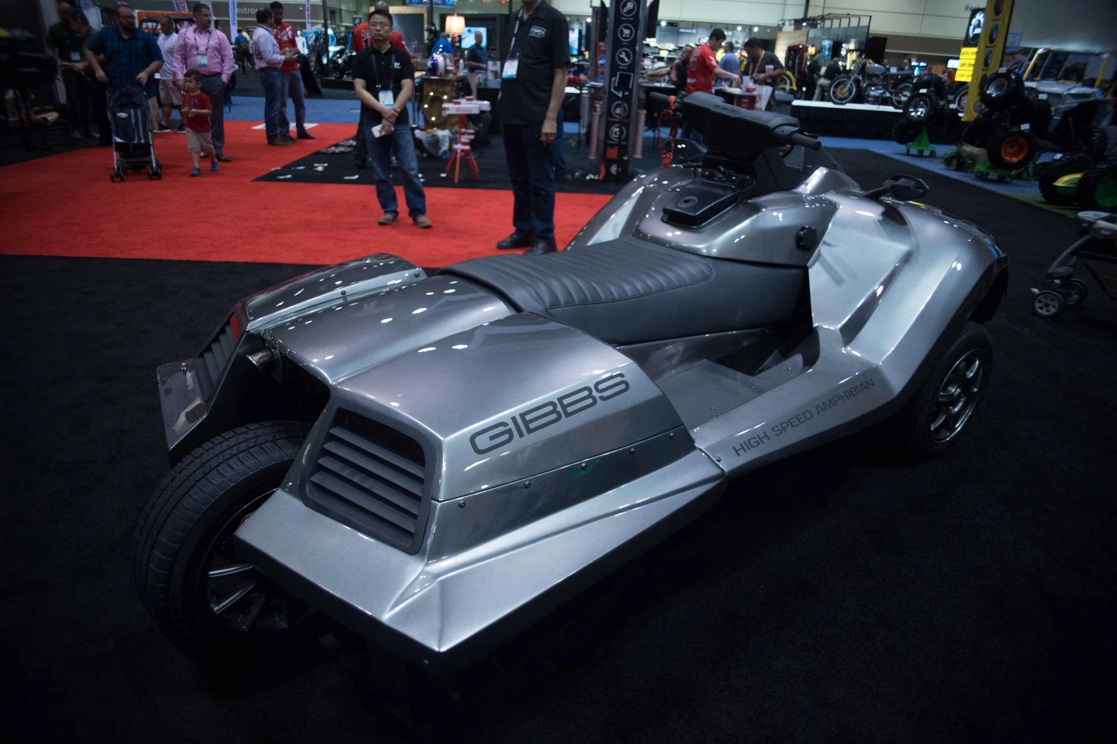 Gibbs Triski: not much wider than a touring motorcycle with panniers