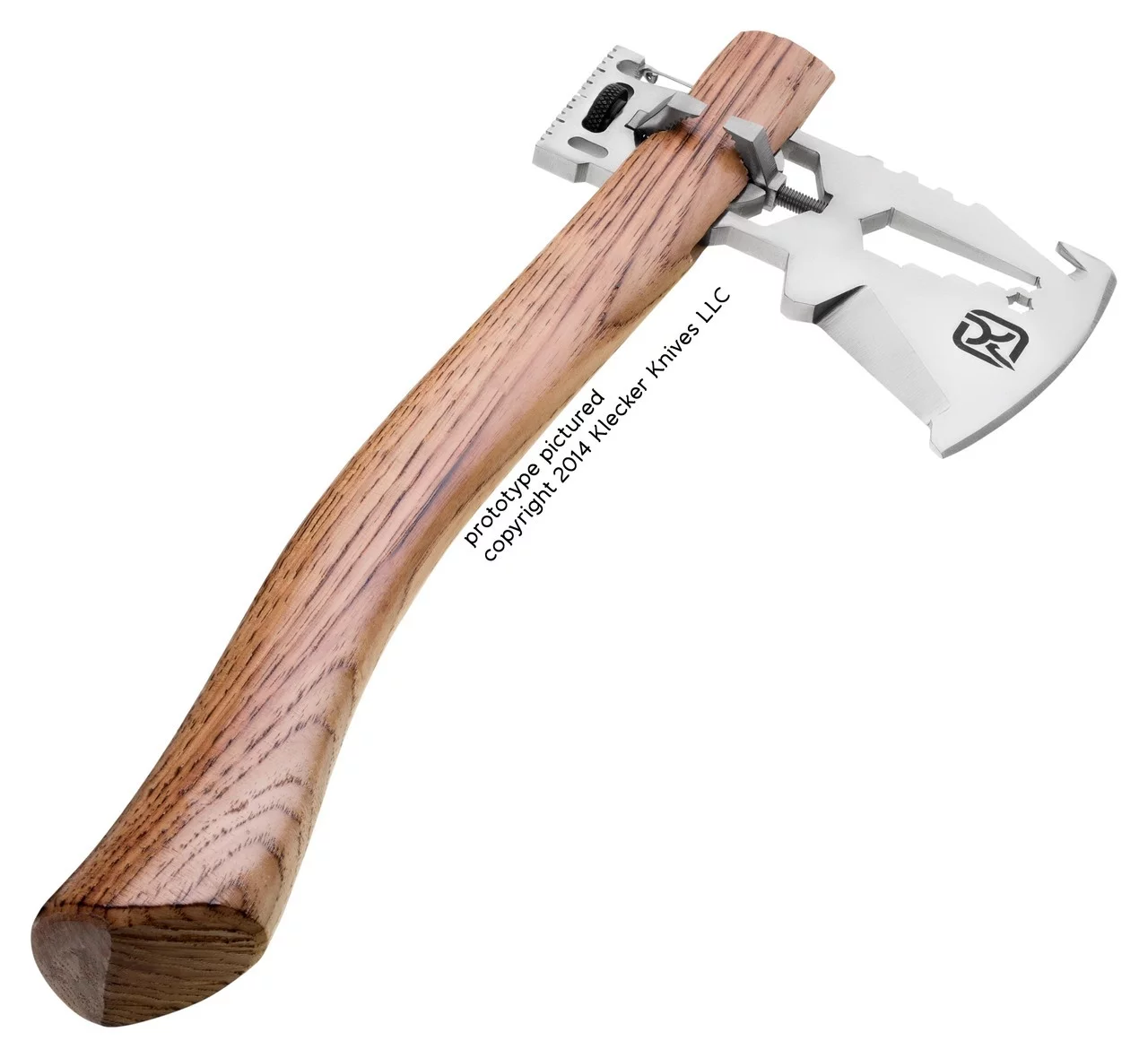 Measuring 6.25 x 3.75 0.3 in (15.8 x 9.5 x 0.76 cm), the KLAX is fixed to the handle via a custom-made clamping mechanism and can be quickly detached for easier transport