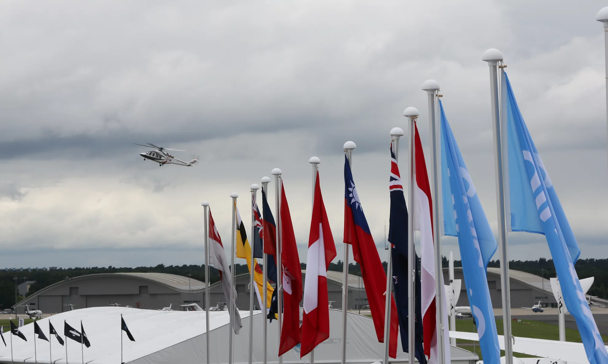 Farnborough Airshow is a truly international affair (Photo: Gizmag)