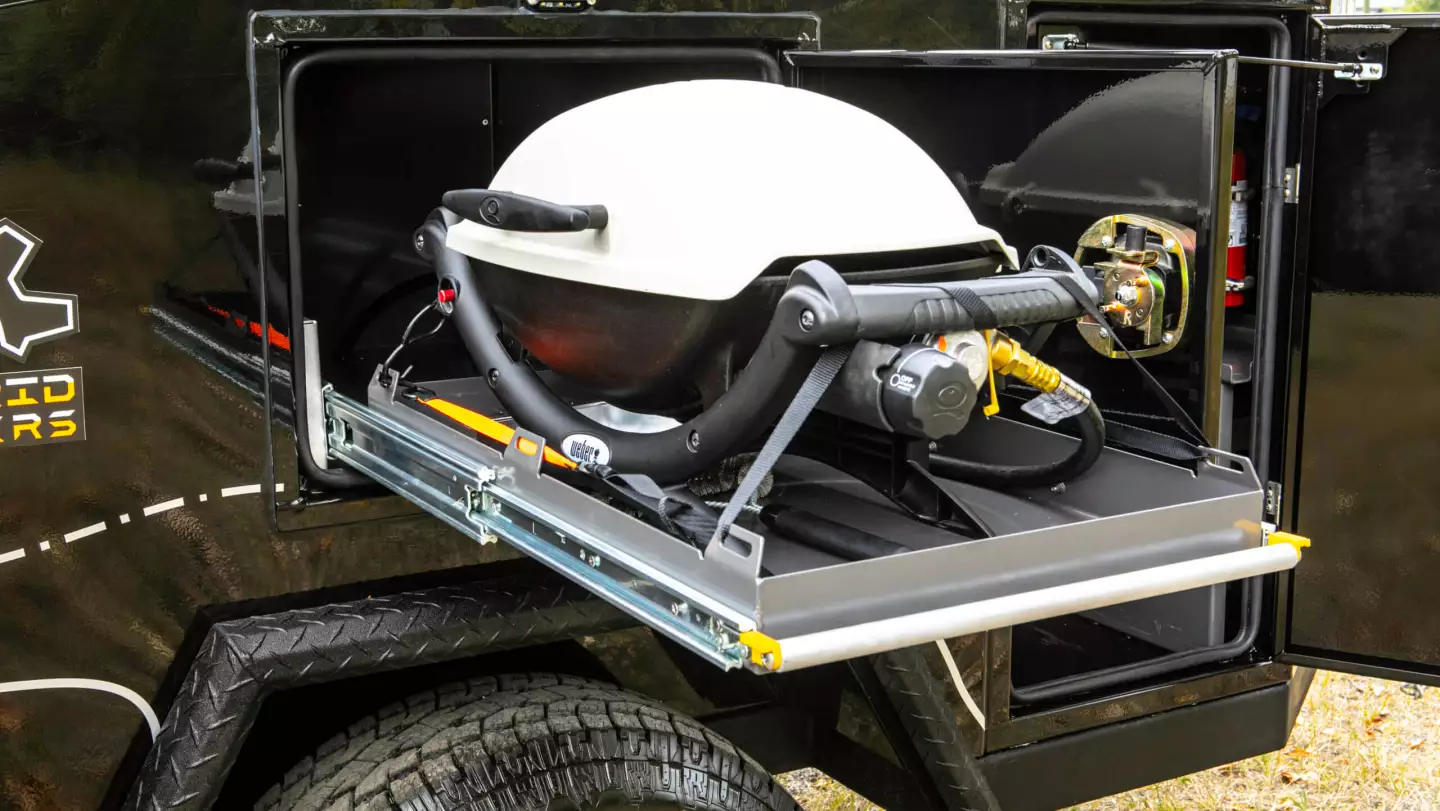 The optional slide-out BBQ grill adds more cooking power