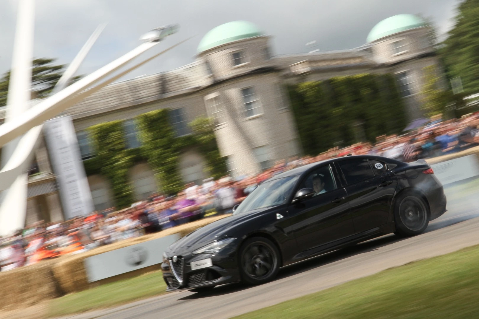 The world has been eagerly awaiting the arrival of the Alfa Romeo Giulia, and initial drive reports are positive