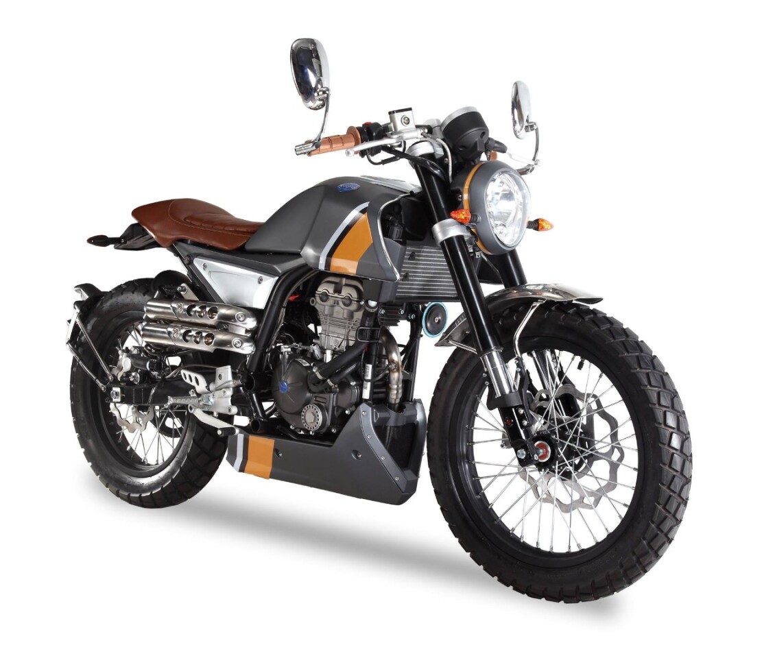 Fb Mondial Returns To Production Of High End Small Motorcycles En las suspensiones se ha optado por una combinación de una moderna horquilla invertida delante con dos amortiguadrores traseros de corte más clásico, en ambos casos sin posibilidad de regulación. fb mondial returns to production of