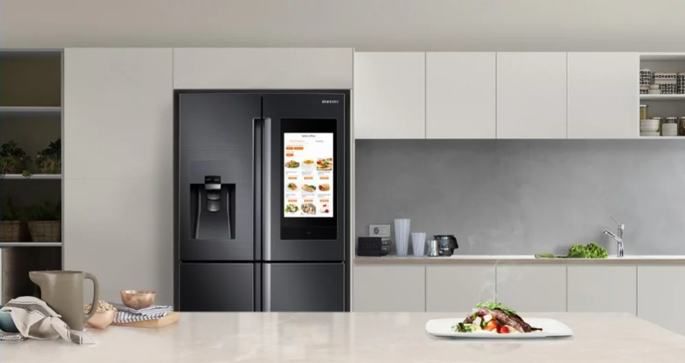 The Samsung Family Hub for 2019 has updated the Recipes app and can now link up to more Internet of Things devices