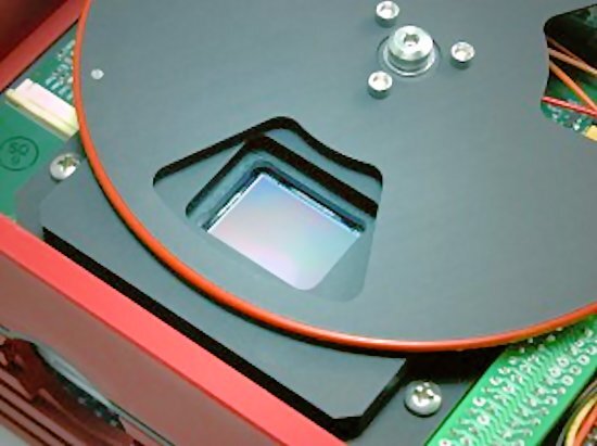 Mechanical shutter of the SBIG STT-8300M (photo: SBIG)