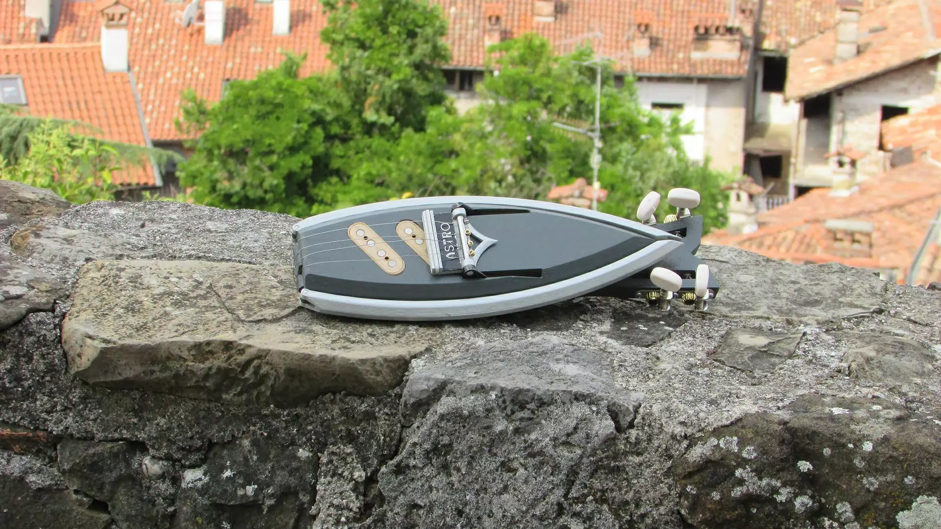 The Astro folds down to just 11.3 inches (28.9 cm) in length