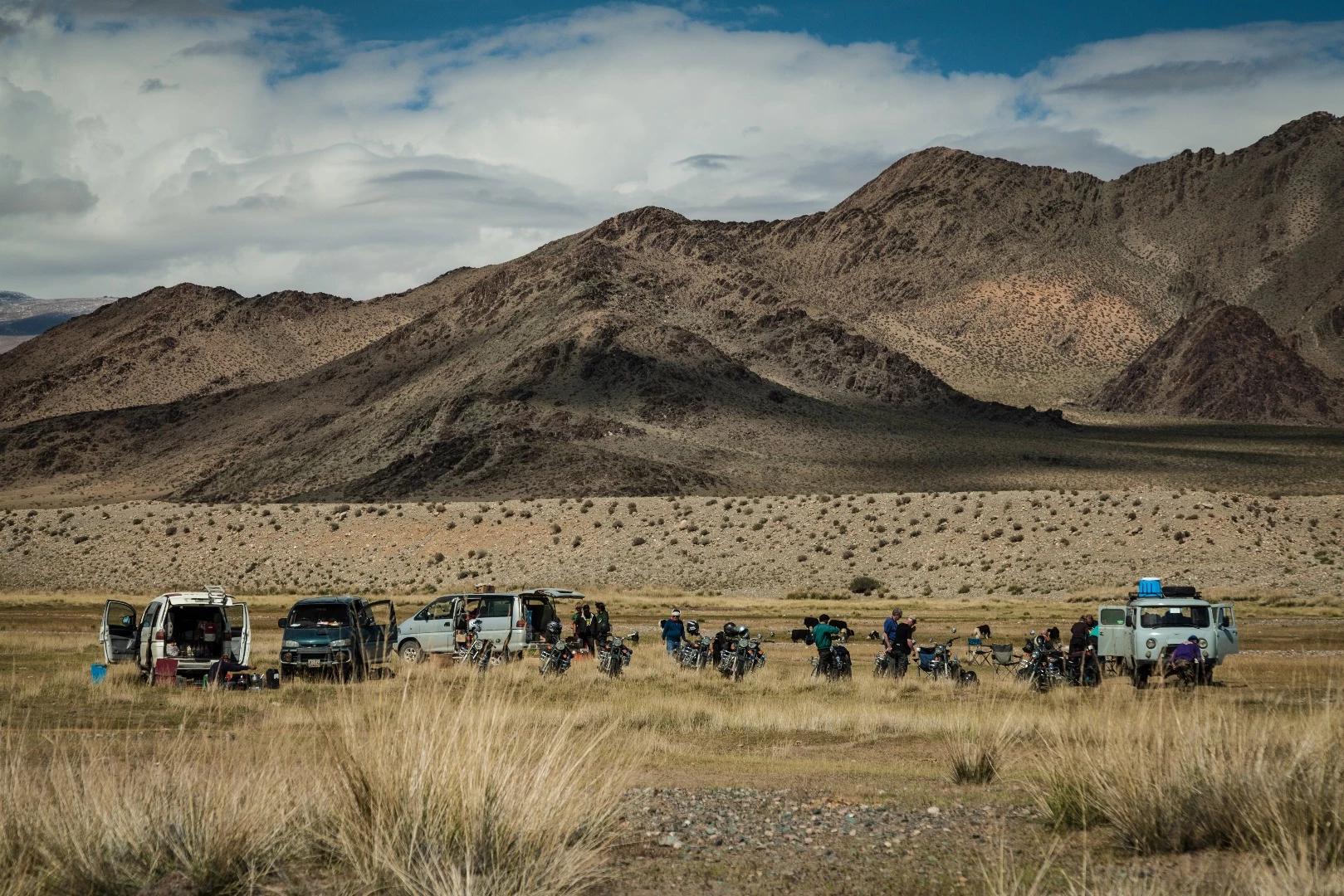 Lunch stop, between Hotgorhag and Tolbo