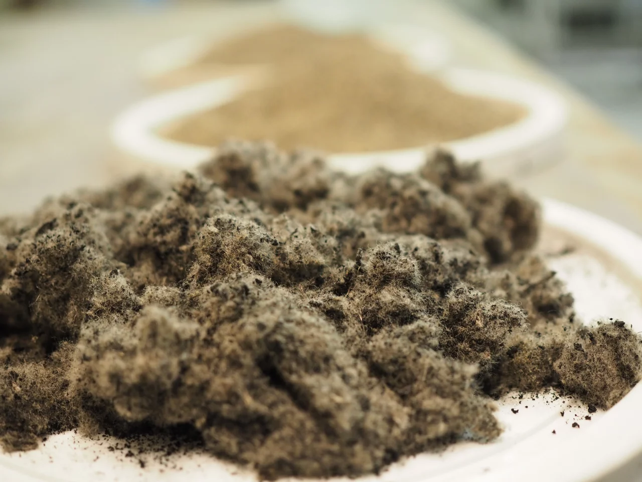 Some of the polymer fibers obtained from shredded tires