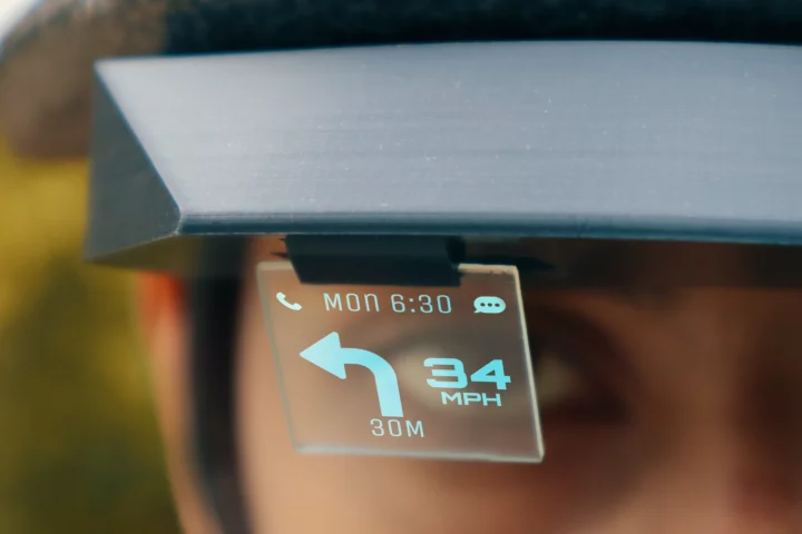 The helmet-mounted SoulRS HUD system, pictured here with a simulated display