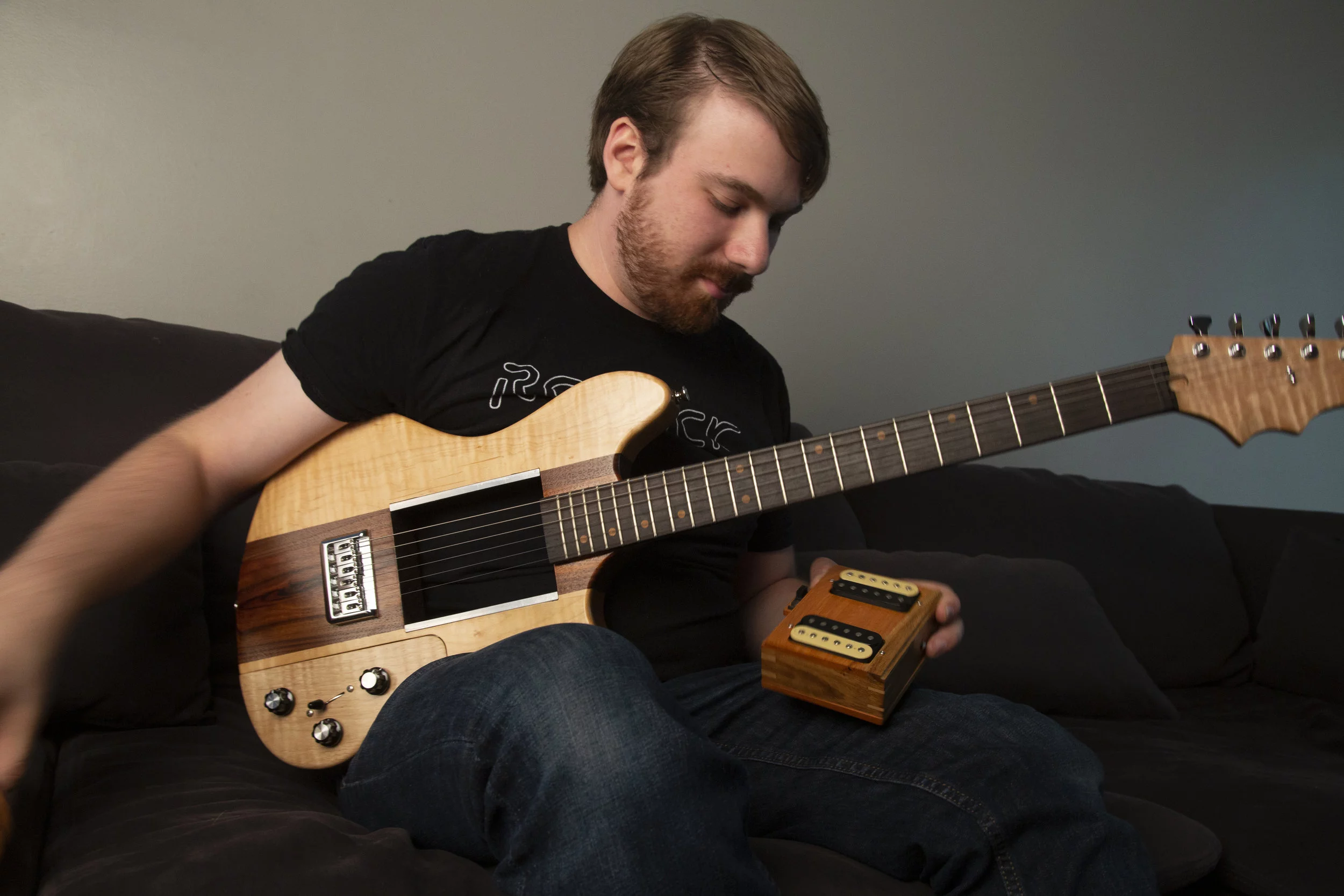 To change your tone, you just pull out a pickup module to make room for its replacement