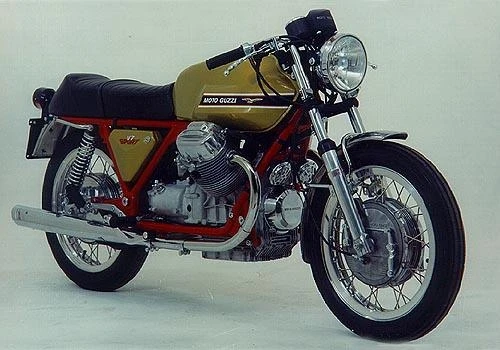 The V7 Sport of 1971 was the forerunner to the Le Mans.